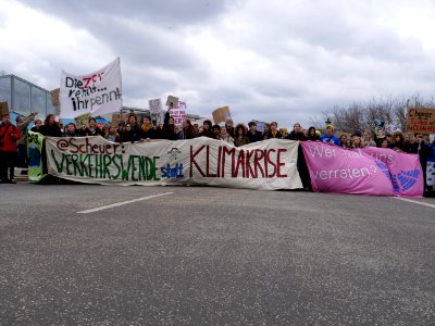 Front banner of the FridaysForFuture demonstration Berlin 15-03-2019 59