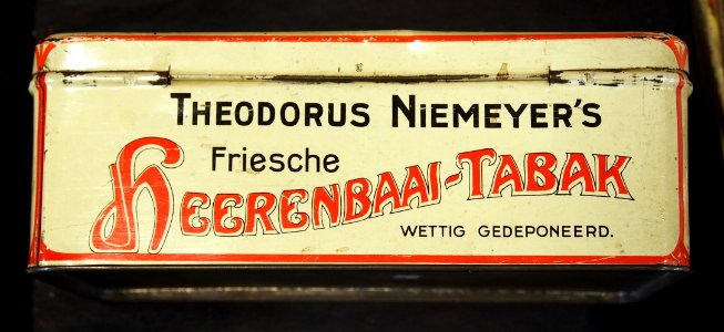 Friesche Heerenbaai-Tabak blik pic2