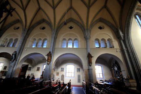 Friesach - Pfarrkirche - Langschiff - Seitenansicht