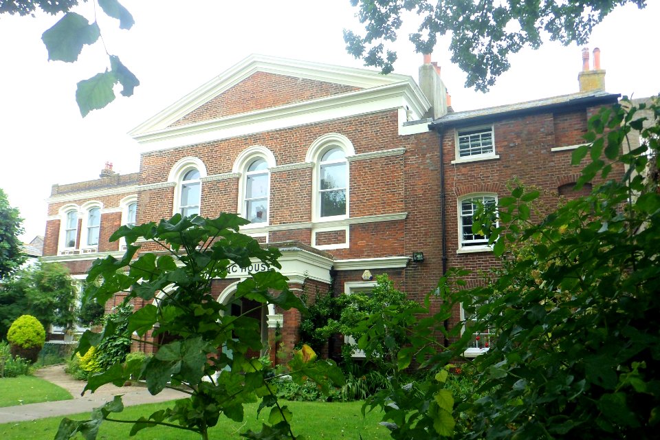 Friends Meeting House, Prince Albert Street, The Lanes, Brighton (NHLE Code 1380935) (July 2014)