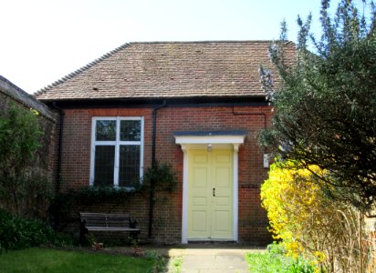 Friends Meeting House, Mill Lane, Godalming (April 2015) (2)