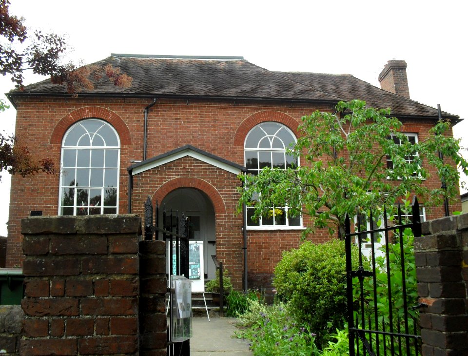 Friends Meeting House, Worthing Road, Horsham (IoE Code 298208)
