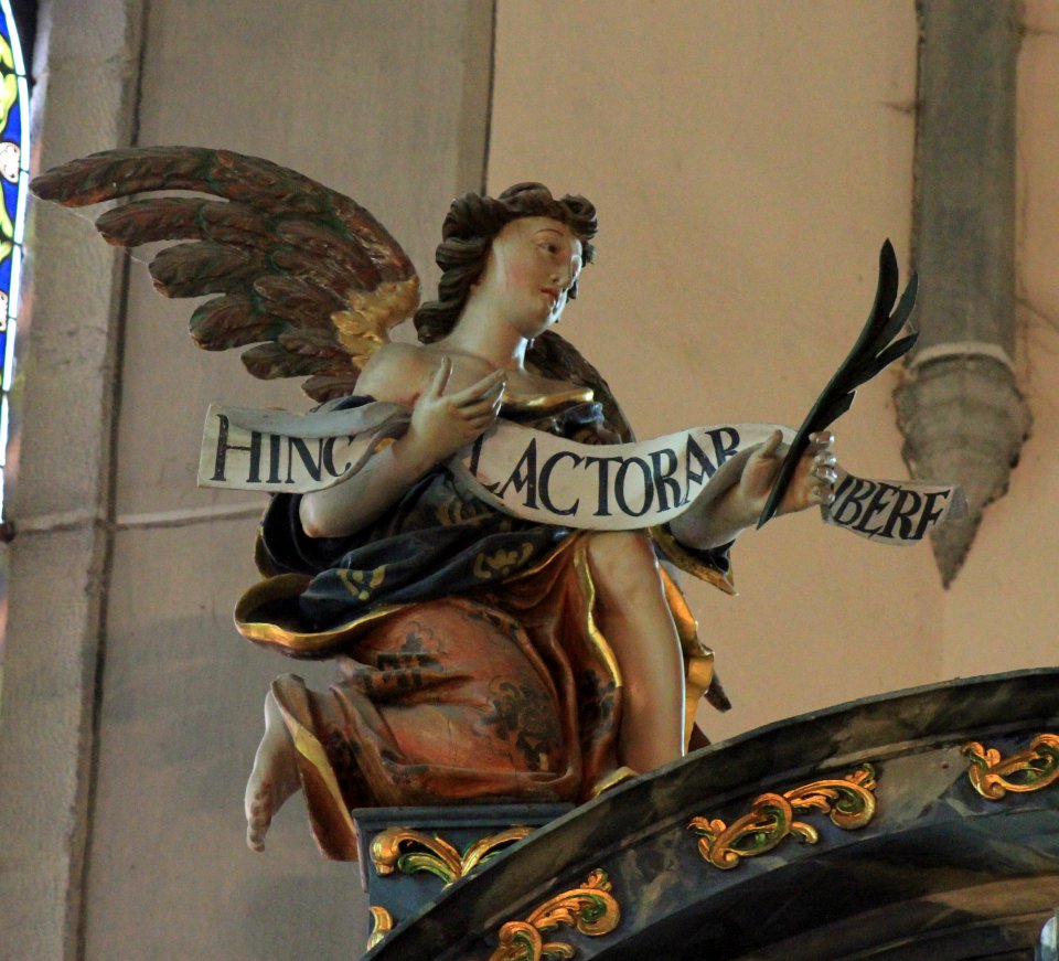 Friesach - Heiligblutkirche - Hochaltar - Engel1
