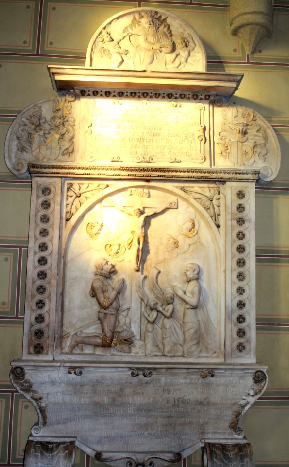 Friesach - Dominikanerkirche - Grabplatte2