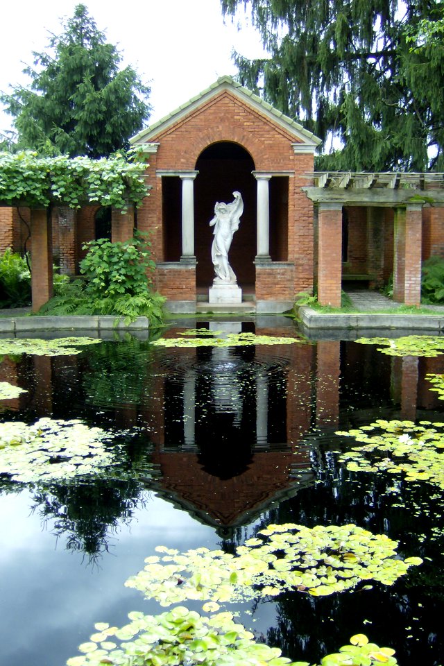 Gardens, Vanderbilt Estate, Hyde Park, 2012-06-25, 02