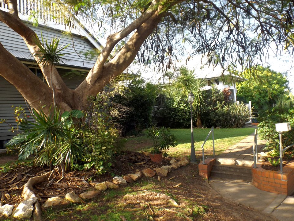Gardens and entrance to Turrawan