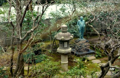Garden view - Matsuoka Museum of Art - Tokyo, Japan - DSC07426