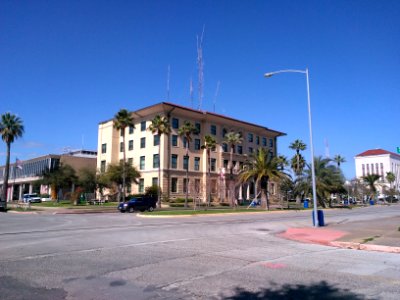 Galvestoncityhallsunny