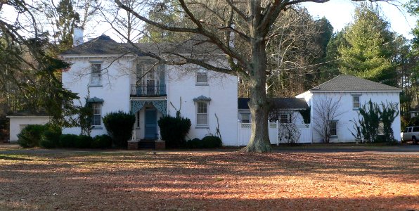 Gardiner Wright mansion from NE 1