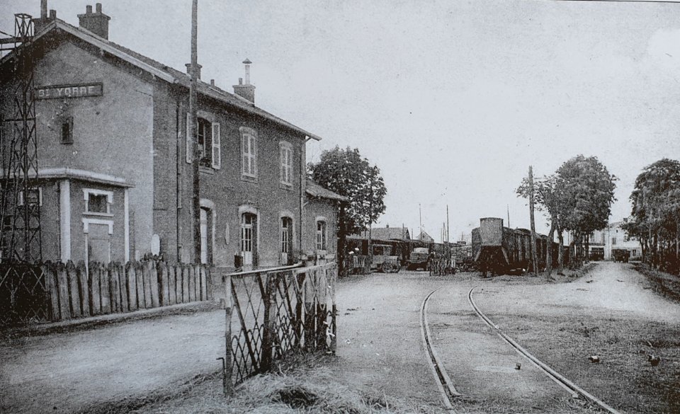 Gare de Saint-Yorre photo ancienne