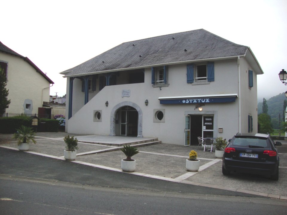 Garindein (Pyr-Atl, Fr) la mairie