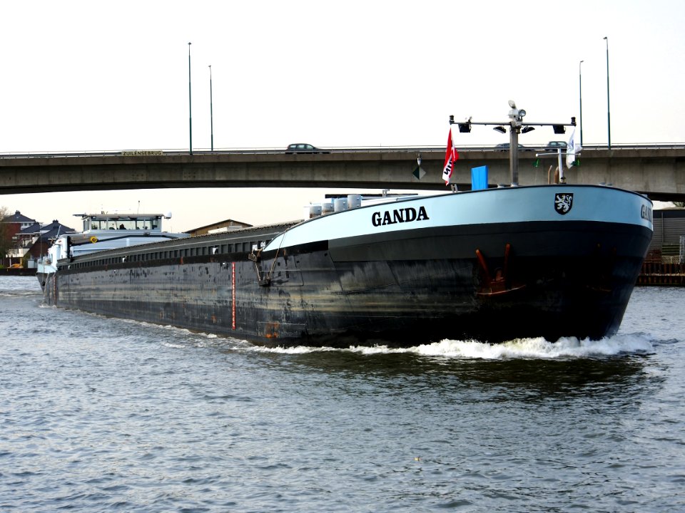 Ganda, ENI 06003362, Amsterdam-Rijn kanaal, pic2