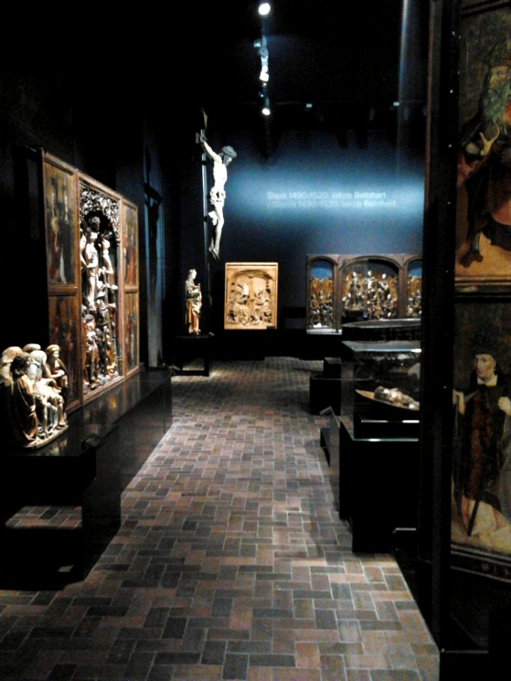 Gallery of Medieval Art 04