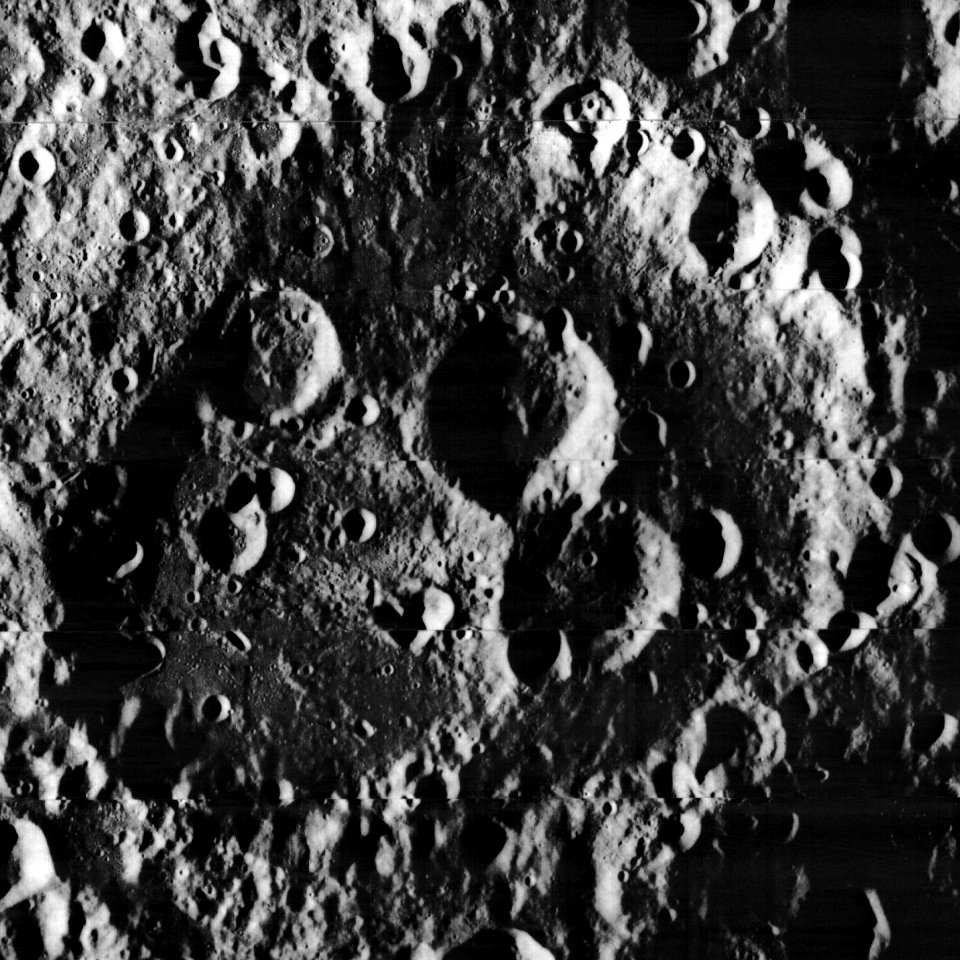 Galois crater 1038 med