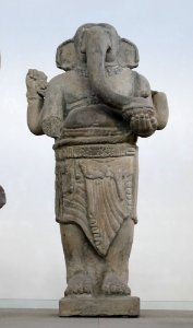 Ganesh, My Son E5, 7th century, Quang Nam - Museum of Cham Sculpture - Danang, Vietnam - DSC01715