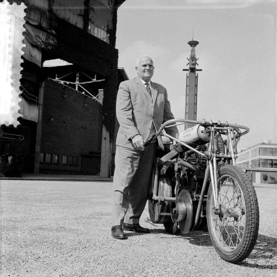 Gangmaker-oud wielrenner Frits Wiersma viert 27 augustus zijn 70e verjaardag, Bestanddeelnr 916-8062