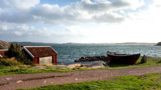 Gamlestan fishing huts and fishing boat Frifararen at Vikarvet Museum