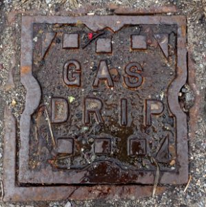 Gas Drip - Arlington, MA - DSC05613