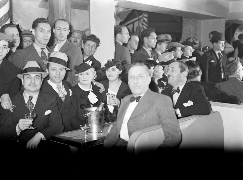 Gasten in de nachtclub Balajo te Parijs, geopend in 1936, Bestanddeelnr 191-0258