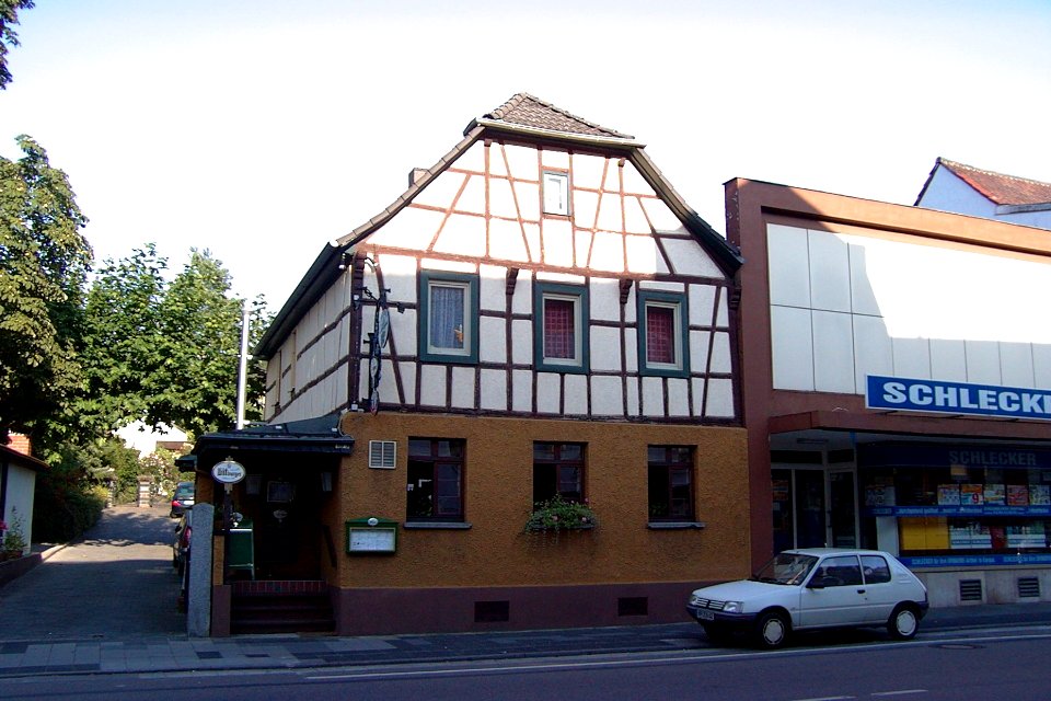 Gaststaette Holzwurm 01