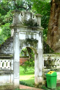 Gate - Temple of Literature, Hanoi - DSC04701