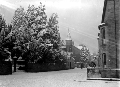 Garth road, Builth Wells, in the snow (1295049)