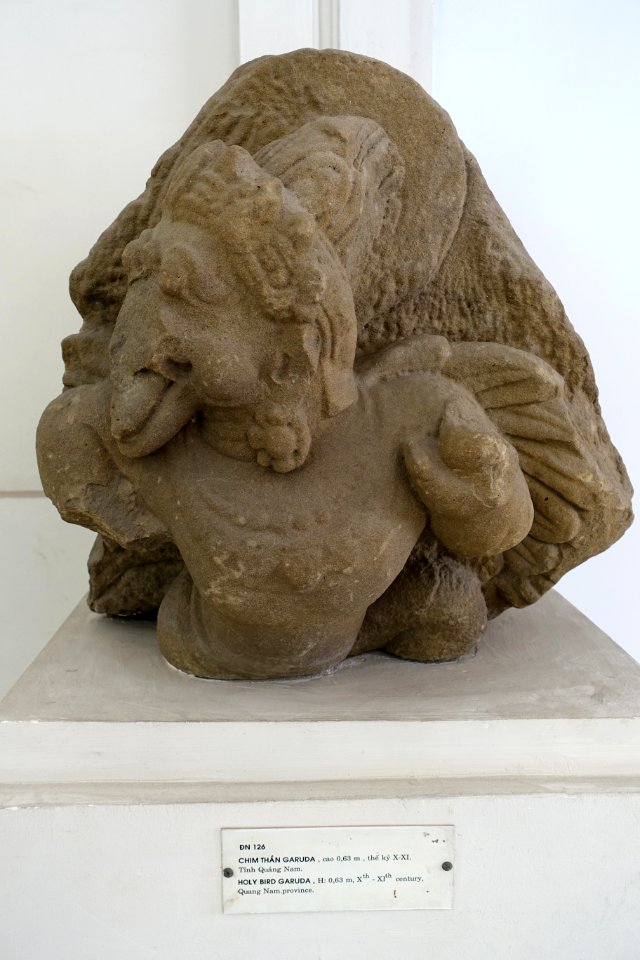 Garuda, 10th-11th century, Quang Nam - Museum of Cham Sculpture - Danang, Vietnam - DSC01912