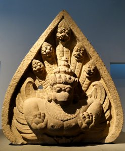 Garuda and naga, Tra Kieu, Quang Nam, 10th century, sandstone - Museum of Vietnamese History - Ho Chi Minh City - DSC06129
