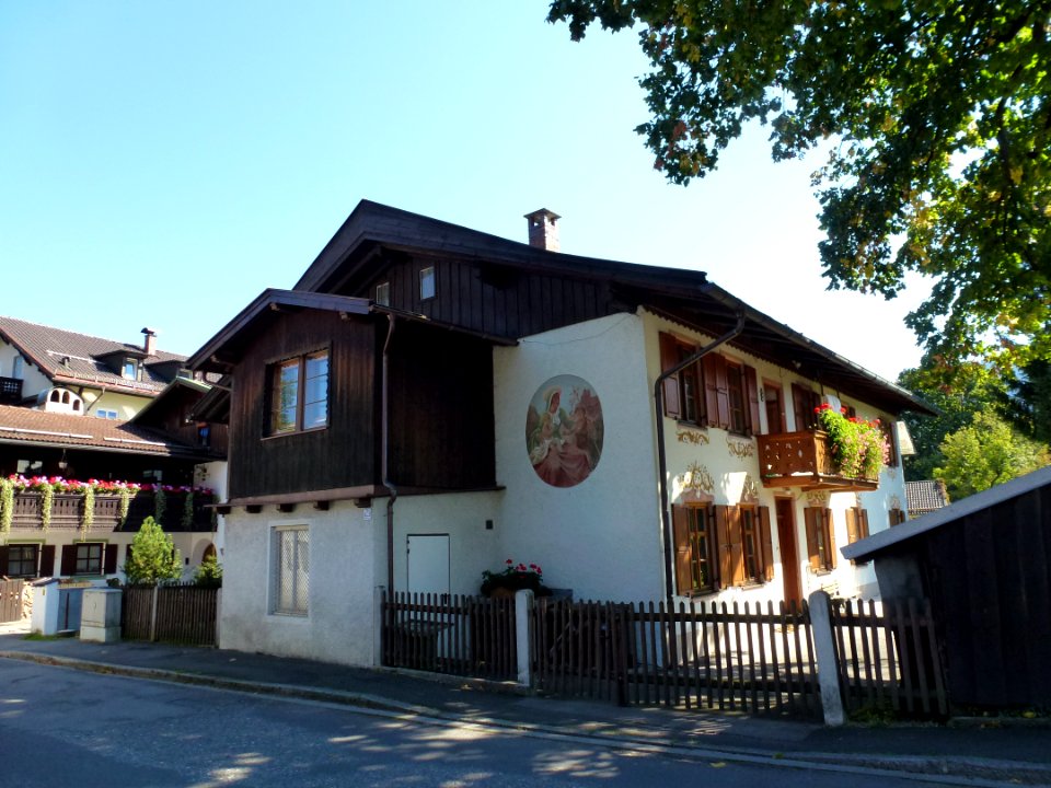 Garmisch-Wohnhaus-Griesstr18