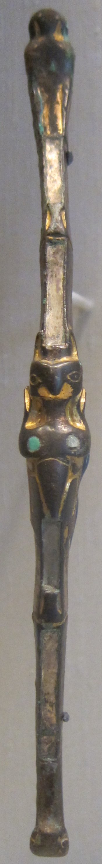 Garment hook with bird and snakehead design from China, Warring States period, bronze and silver, Honolulu Academy of Arts