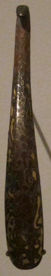 Garment hook with dragon design, Warring States period, bronze with gold and silver inlay, Honolulu Museum of Art