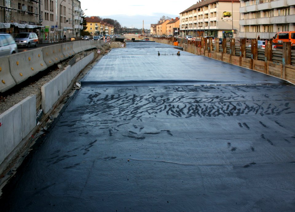 Garmischer str blick nach nord tunneldecke mit teermatten