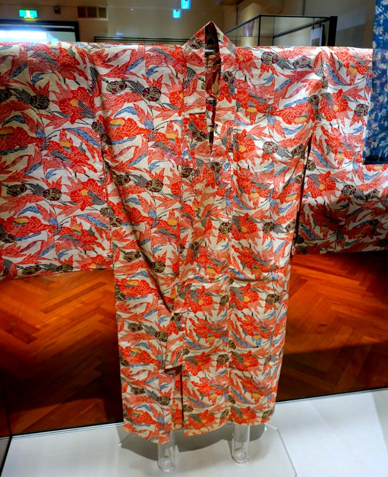 Garment with peony design in bingata stencil dyeing, 1 of 2, Okinawa Main Island, Second Sho dynasty, Ryukyu kingdom, 1800s AD, cotton - Tokyo National Museum - Tokyo, Japan - DSC09141