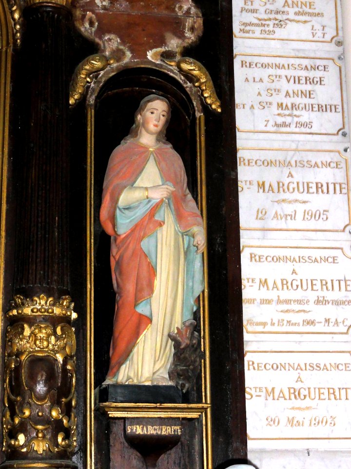 Ganzeville (Seine-Mar.) église, statue 09 Sainte Marguerite