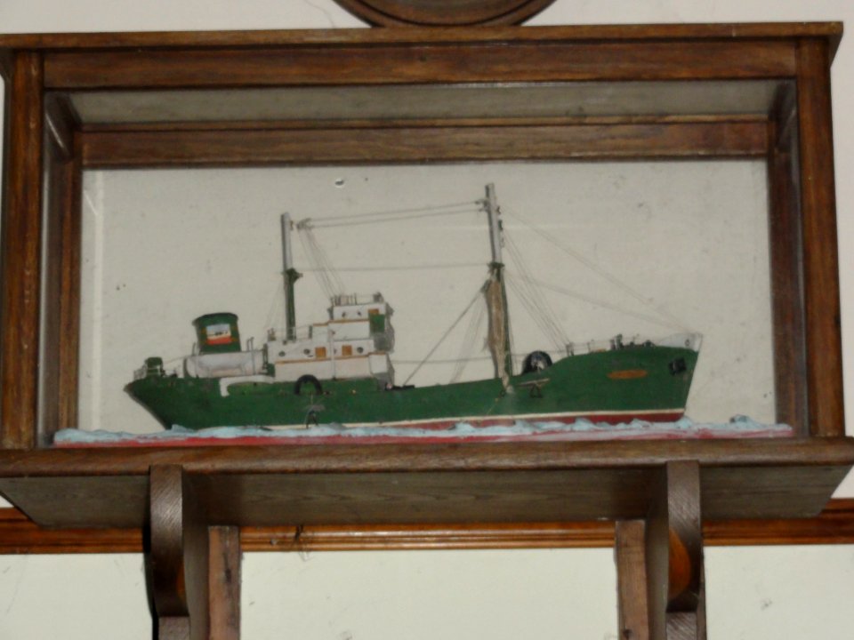 Ganzeville (Seine-Mar.) église, bateau ex-voto 02