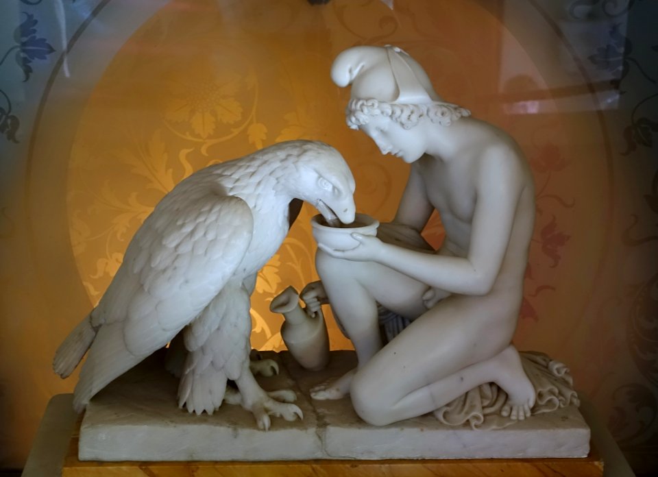 Ganymede and the eagle, by Bertel Thorvaldsen, Rome, 1817 to perhaps 1844 - Waddesdon Manor - Buckinghamshire, England - DSC07708