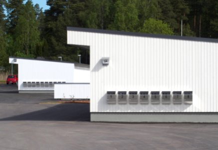 Garages and mailboxes of new row houses in Haarla, Hirvensalo