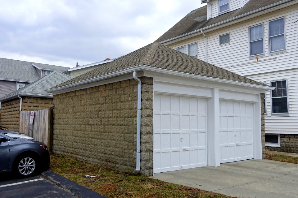 Garage - Arlington, MA - DSC06377