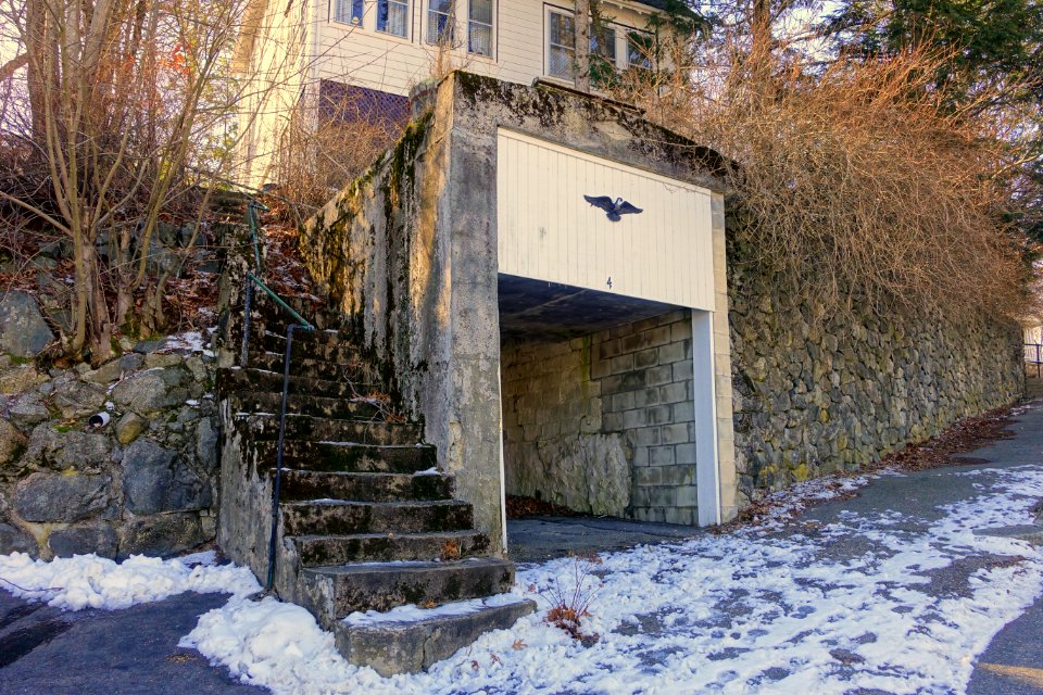 Garage - Arlington, MA - DSC08330