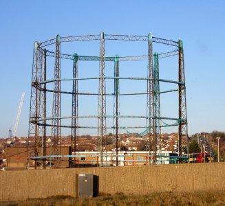 Gasholder at former Black Rock Gasworks, Boundary Road, Brighton (December 2016)