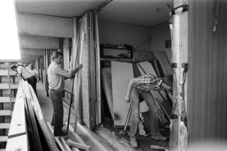 Gasexplosie in Bijlmermeer (flat Kleibrug), Bestanddeelnr 932-2635