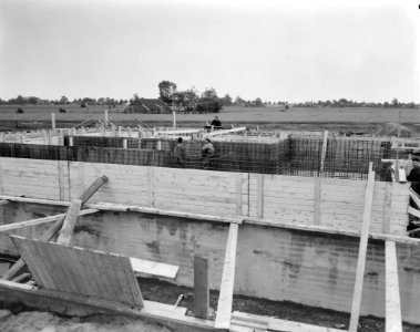 Gasbel te Slochteren Nederlandse Gas Unie werkzaamheden, Bestanddeelnr 915-2658 photo