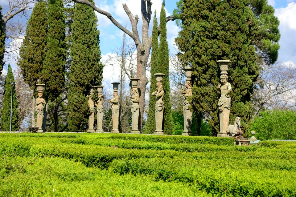 Garden of the Caryatids - Villa Farnese - Caprarola, Italy - DSC02339