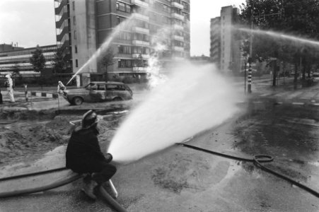 Gasleiding geexplodeerd en in brand gevlogen aan de Amstelveenseweg in Amsterdam, Bestanddeelnr 933-0732