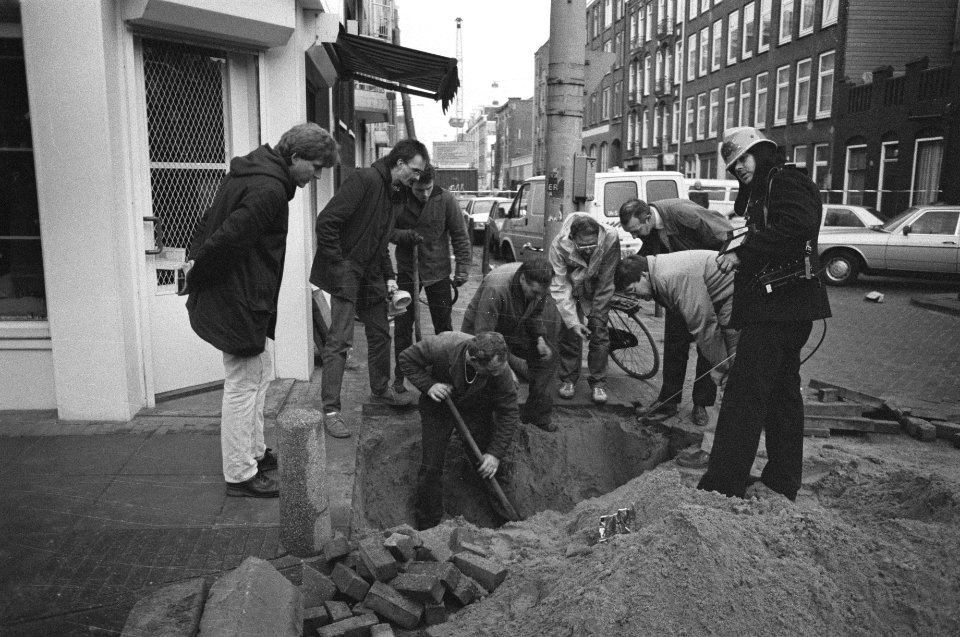 Gaslekken in Van Woustraat Amsterdam, Bestanddeelnr 934-3748