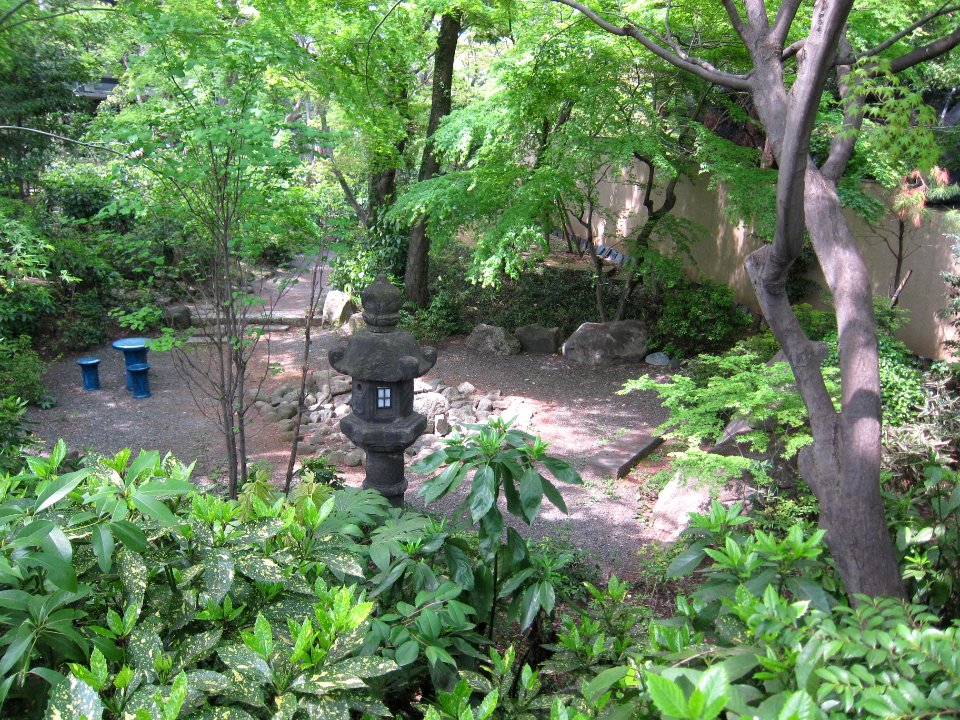 Garden - Hatakeyama Memorial Museum of Fine Art - Tokyo, Japan - IMG 7335