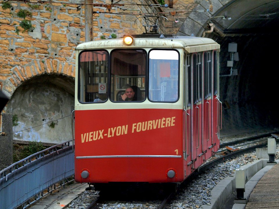Funiculaire Lyon p5