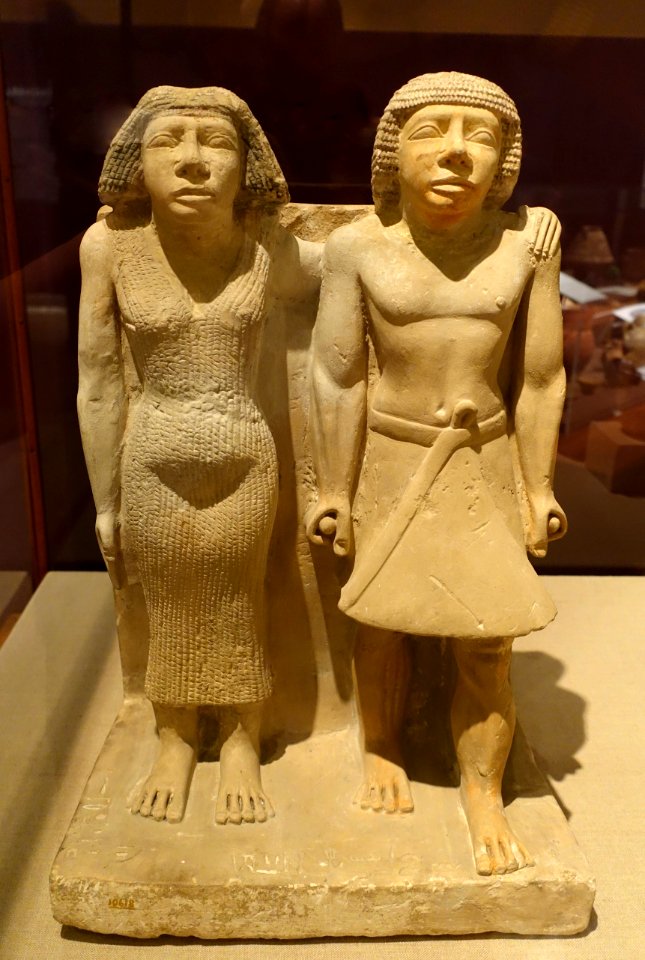 Funerary statue of a man and his wife, Egypt, perhaps Giza, Old Kingdom, Dynasty 5, probably reign of Nyuserra, c. 2445-2421 BC, limestone, pigment - Oriental Institute Museum, University of Chicago - DSC08078