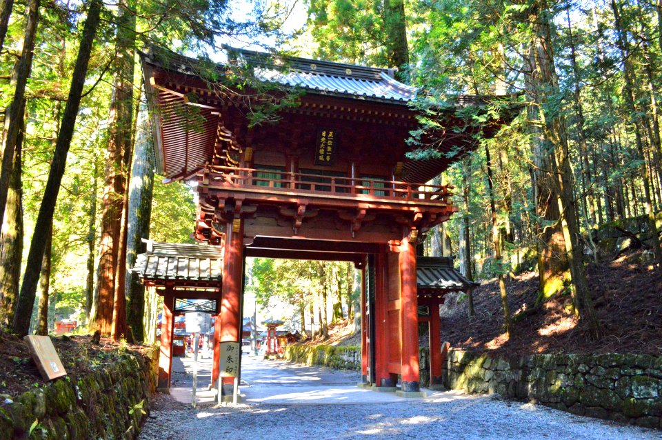 Futarasan Shrine (Nikko) roumon