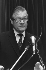 G. H. van Driel , voorzitter Raad van Bestuur Wassanen, kop, Bestanddeelnr 933-9578